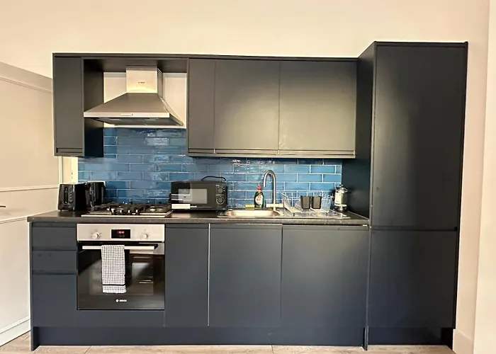Flat B Stockwell